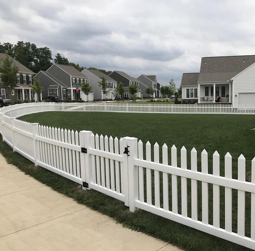 Vinyl Straight Picket Fence